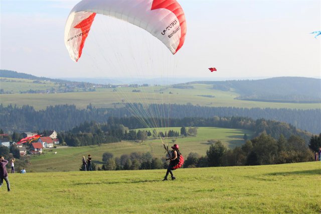 gleitschirm_thueringer_drachenflugtage