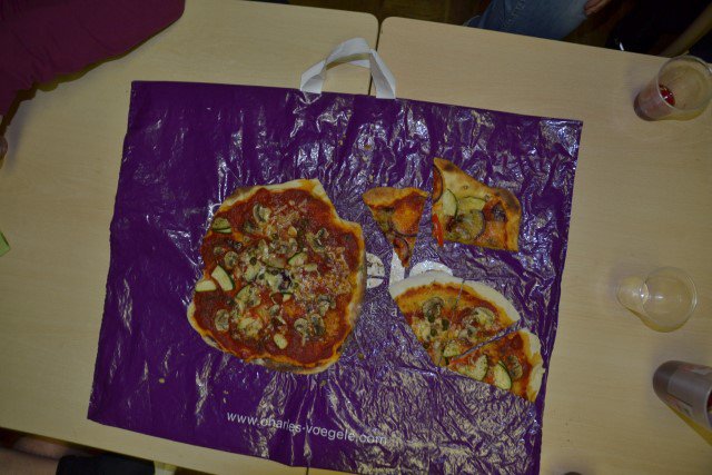 8.thringer_drachenflugtage_pizza_voegele